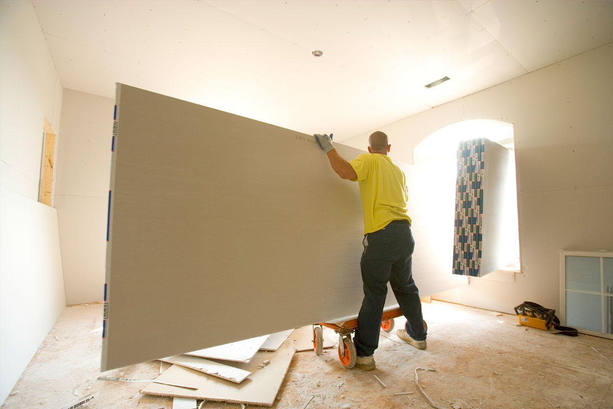 How to Install Drywall Out With the Old and In With the New
