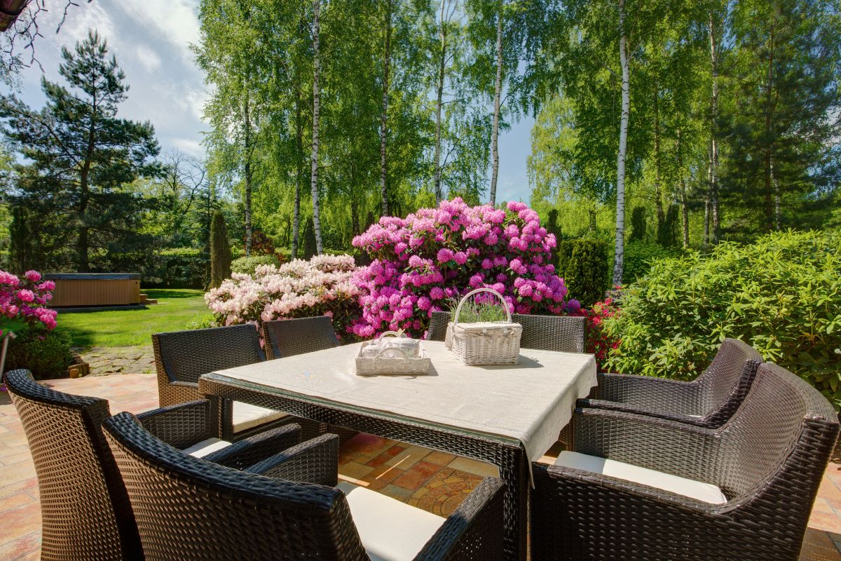 Patio Furniture to Get Ready for Spring | Transform your Outdoor Space